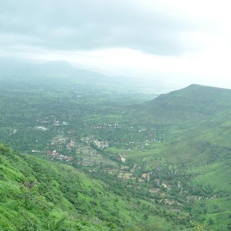 Raval Bunglow Panchgani Exterior photo