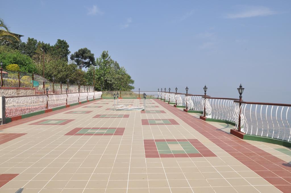 Raval Bunglow Panchgani Exterior photo